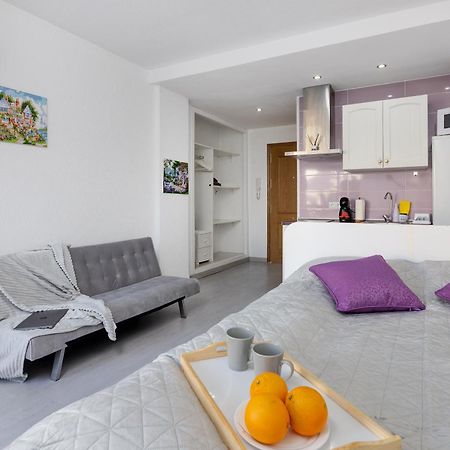 Apartment Near Beach, Playa Del Cura 托雷维耶哈 外观 照片