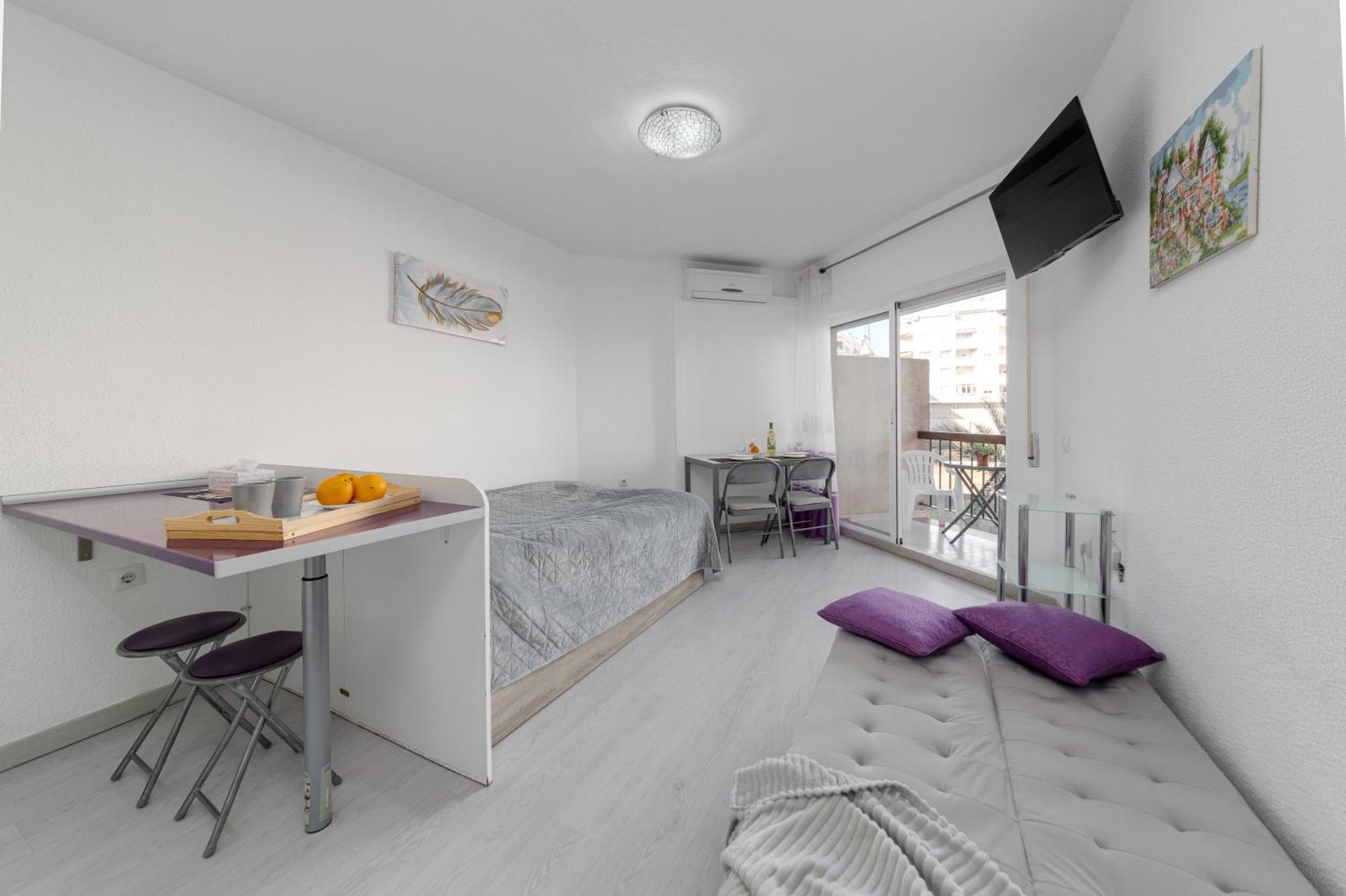 Apartment Near Beach, Playa Del Cura 托雷维耶哈 外观 照片